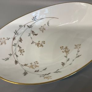 Noritake Bone China Oval Vegetable Serving Dish # 5524-Japan NWOT